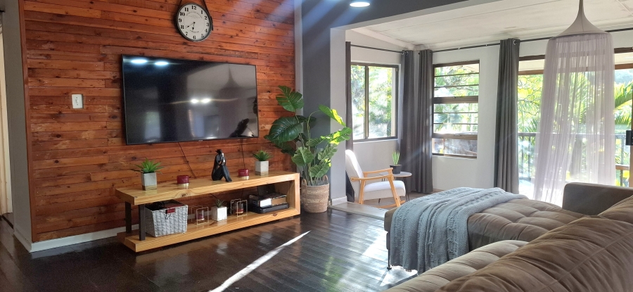 3 Bedroom Property for Sale in Nahoon Valley Park Eastern Cape